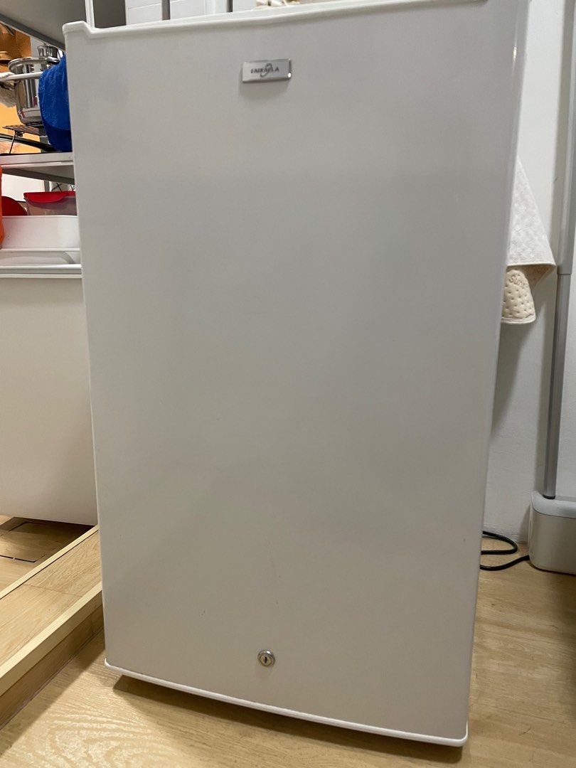 Mini freezer breast milk, TV & Home Appliances, Kitchen Appliances