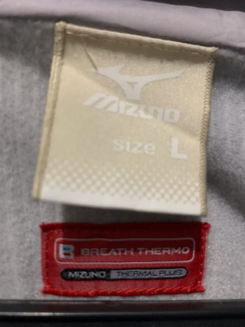 Mizuno thermal jacket, Women's Fashion, Coats, Jackets and Outerwear on ...