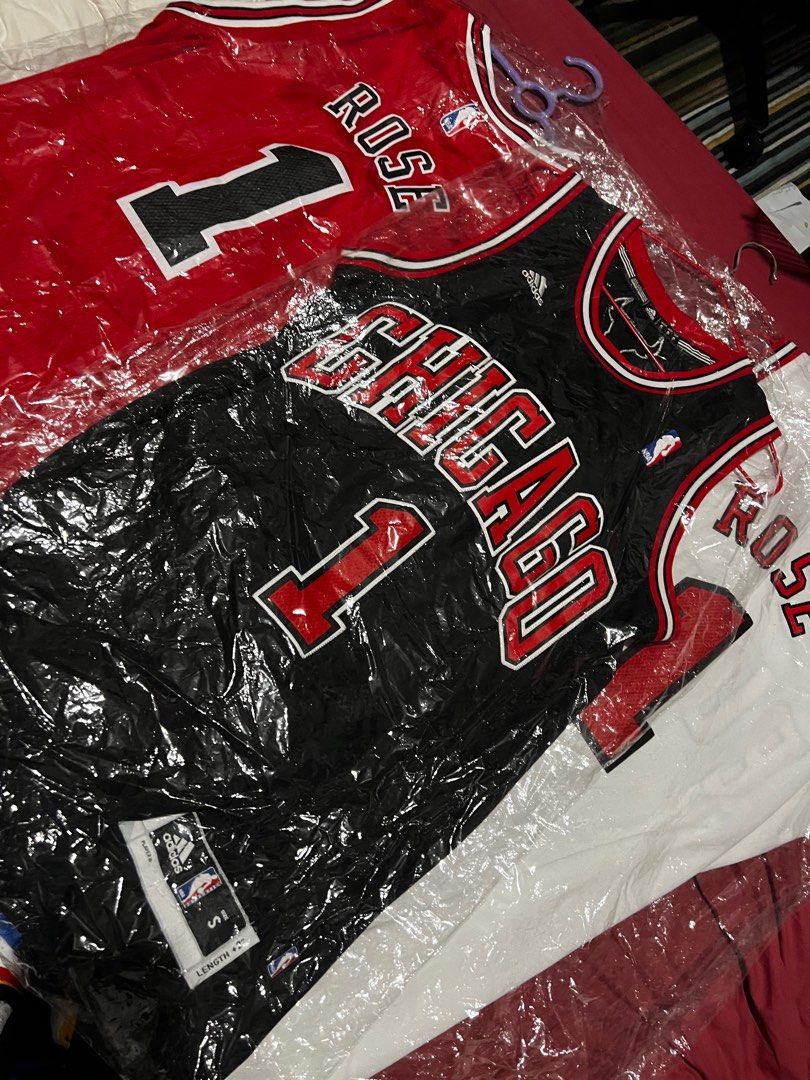 Authentic Adidas Swingman NBA Road jersey Chicago Bulls Derrick Rose, Men's  Fashion, Activewear on Carousell
