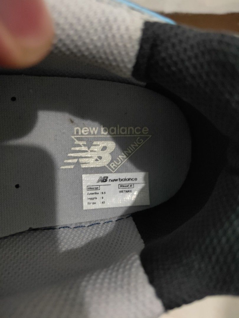 New Balance 530 Absorb MR530KC US 9.5 / EUR 43 VNDS BEKAS (NB Kokas