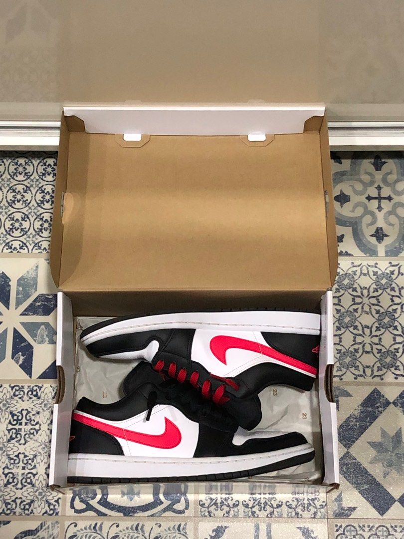 womens air jordan 1 low siren red