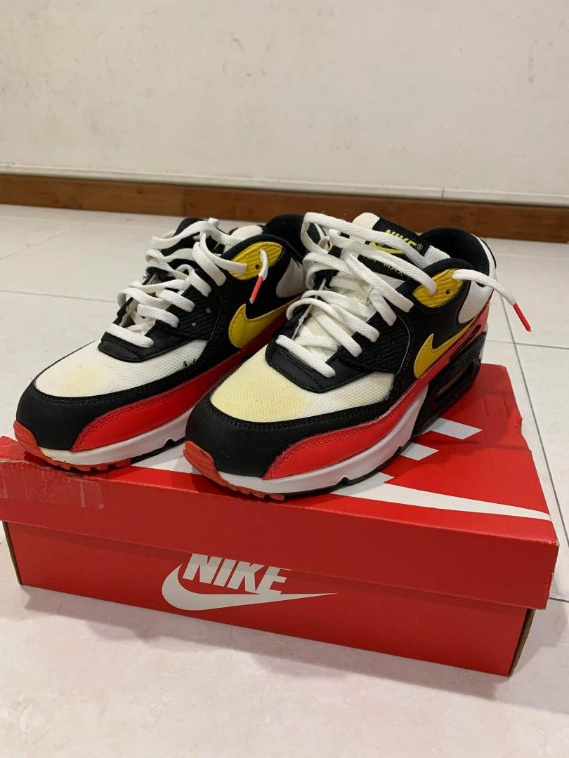 Nike air 90 essential hotsell