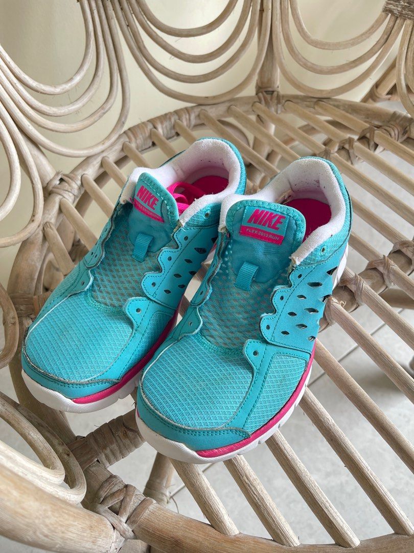 mens pink and blue nike shoes