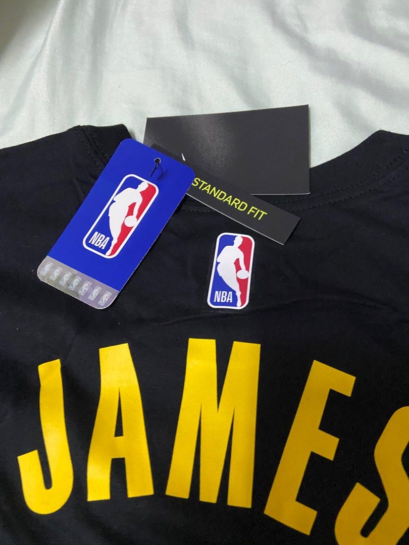 Nike Men's LeBron James Black Los Angeles Lakers Name and Number Mamba  T-shirt