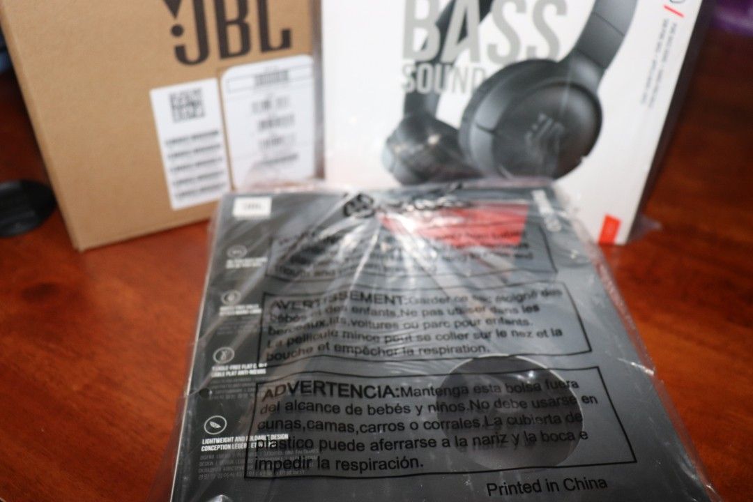 JBL TUNE 500 Wired On-Ear Headphones In Black