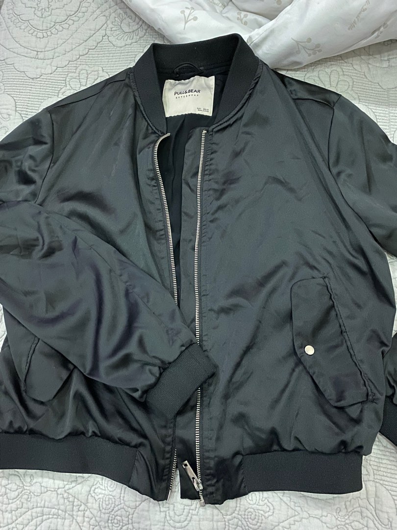 Pull and hotsell bear jaket