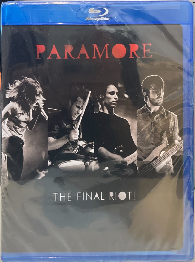 Paramore CD Set, Hobbies & Toys, Music & Media, CDs & DVDs on Carousell