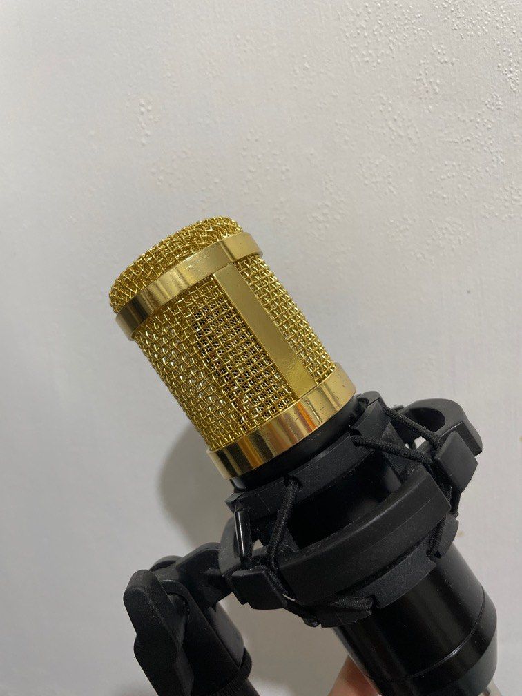 PC MICROPHONE FOR SALE (Category: Microphones) located in Bacoor. Submitted by iamannie_12 (Listing ID 1208822208, Image 1). Description: FREE INCLUSIONS • stand • microphone cover • additional shipping fee (through lalamove) .