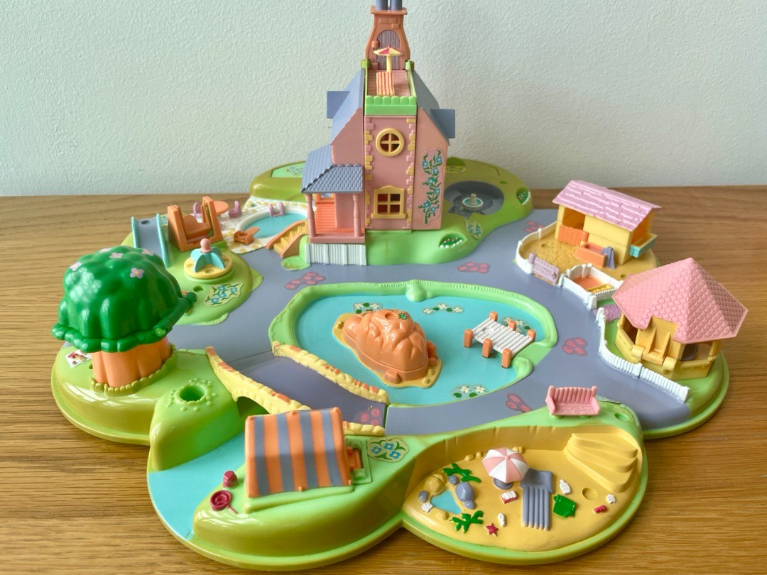 Polly Pocket 1991 Polly s Dream World Classic 99.9 COMPLETE with