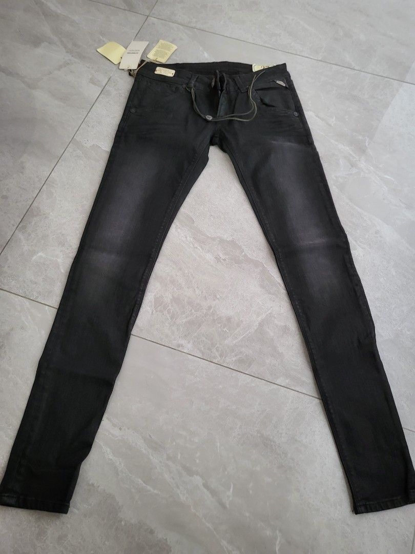 All black womens best sale 27