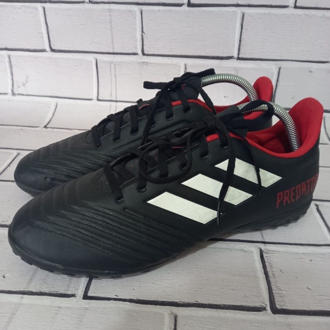 Sepatu futsal Adidas Predator Tango 18.4 Tf M DB2143 football
