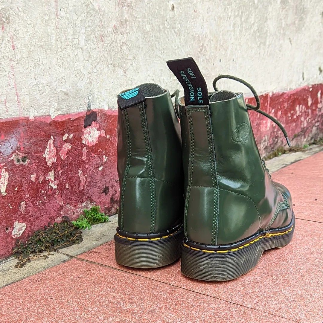 SOLOVAIR Vintage Green HiShine 8eye Derby Boot (RARE), Fesyen Pria