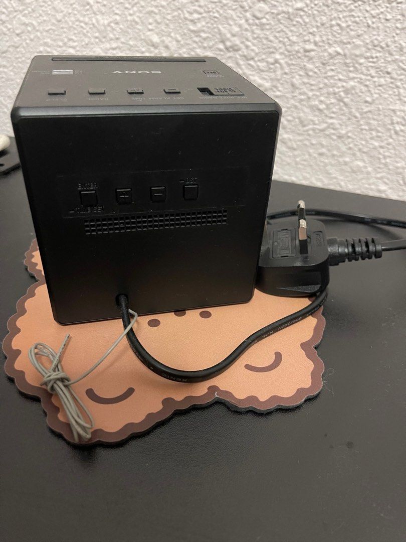 SONY ICFC1 Clock Radio AM/FM Analog Tuner, Audio, Portable Music