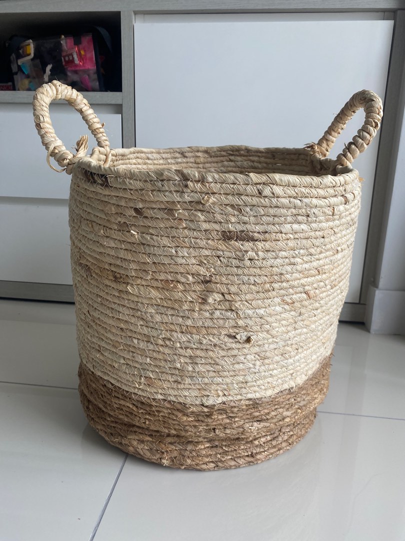 Spotlight Natural Basket, Furniture & Home Living, Home Improvement
