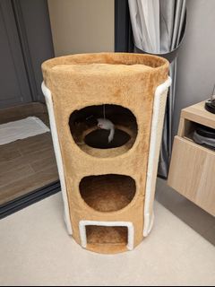 Sturdy Cat Tower (Orange)
