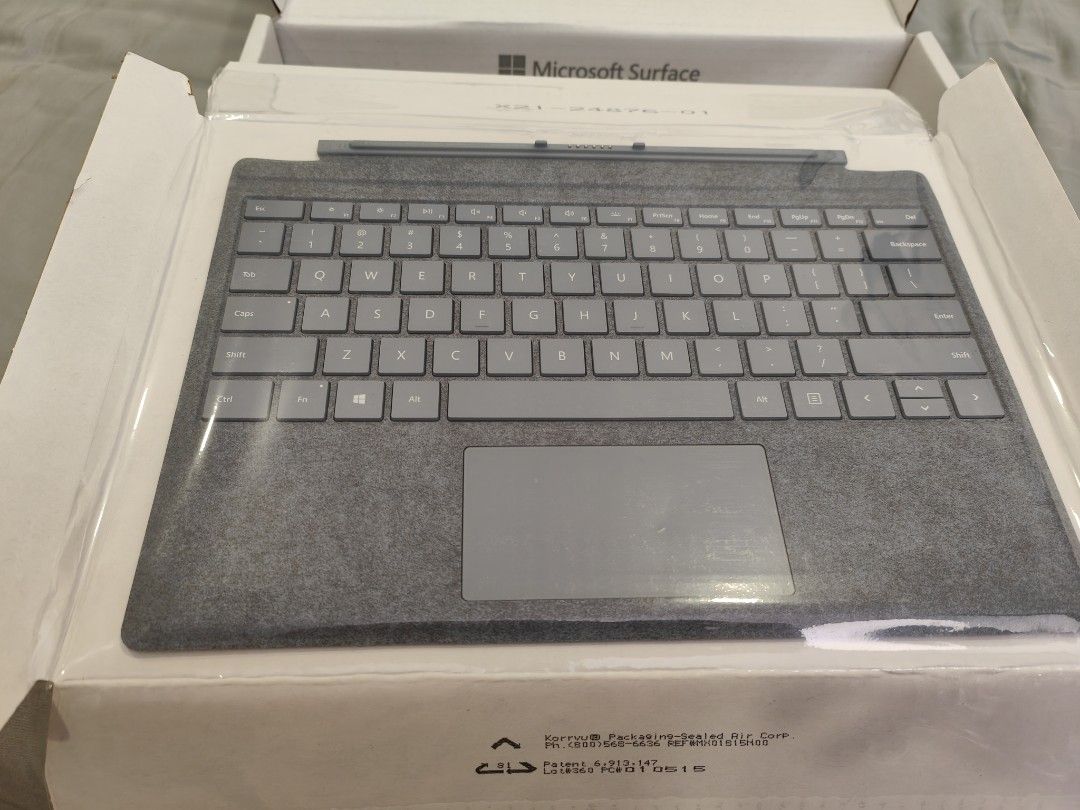 Surface Pro Signature Type Cover, Computers & Tech, Parts & Accessories ...