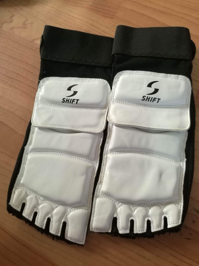 Taekwondo Gear Shift 1 Complete gear female, Sports Equipment, Sports