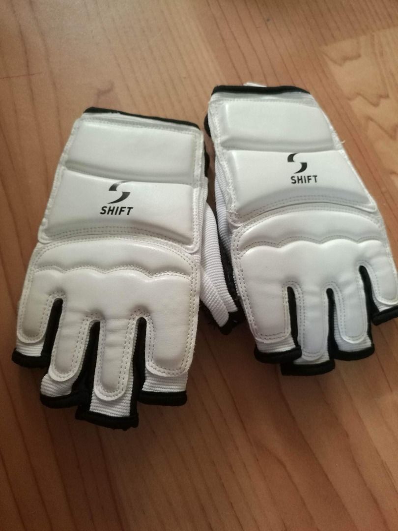 Taekwondo Gear Shift 1 Complete gear female, Sports Equipment, Sports