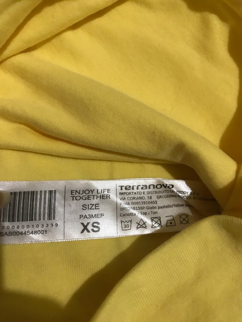 Terranova Tube Top (Category: Others Tops) located in Antipolo. Submitted by random.findss (Listing ID 1208788203, Image 2). Description: - used once.