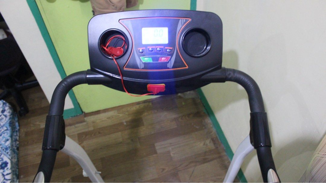 TREADMILL (2nd hand), Sports Equipment, Exercise & Fitness, Cardio