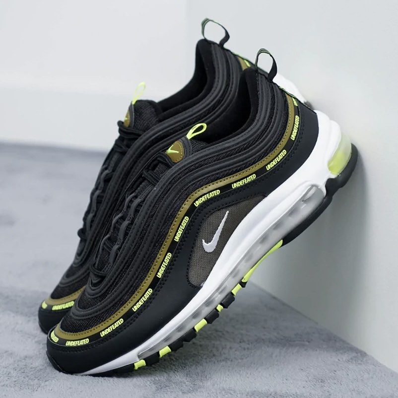 US8 Undefeated x Nike Air Max 97 Volt Black