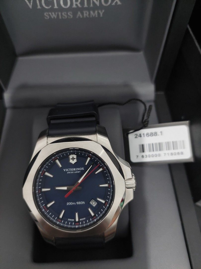 Victorinox inox discount blue dial
