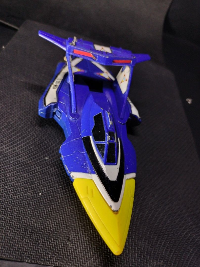 VINTAGE 1996 GUTS WING ULTRAMAN TIGA BLUE TORNADO GW-01 T BANDAI ...