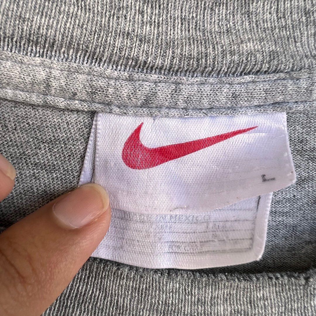 small nike check