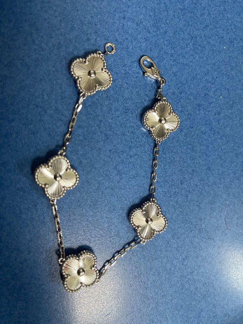 Vintage Alhambra bracelet, Women's Fashion, Jewelry & Organisers ...