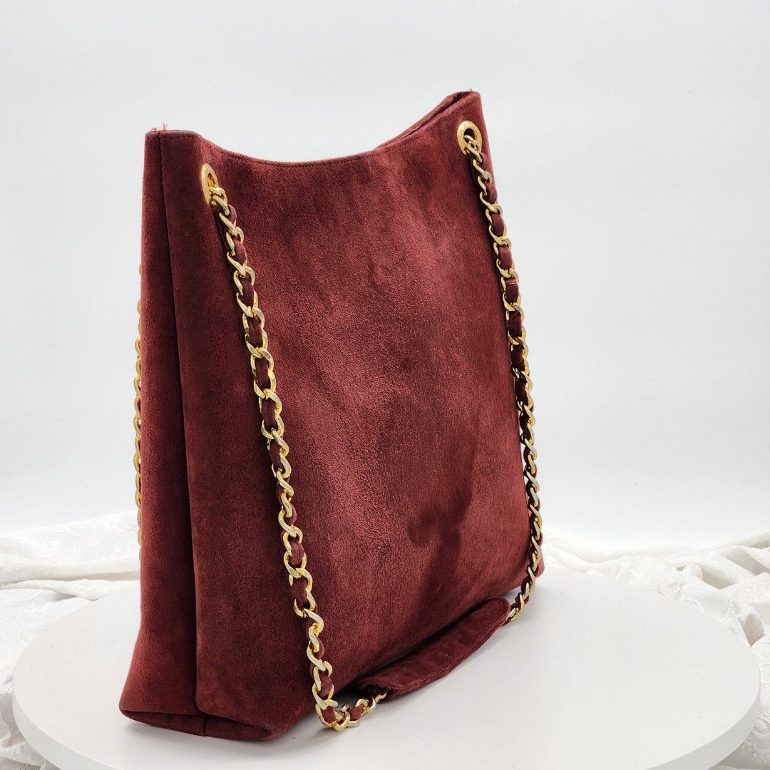 Vintage Chanel Velvet Hobo Bag, Women's Fashion, Women's Bags & Wallets
