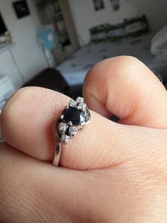 vintage collection from our shop in japan!genuine 925 silver with pure & natural onyx & zirconia stone size5-5.5!