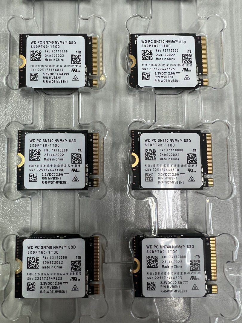 WD SN 1TB  NVME PCIe 4 SSD Brand new 全新大量現貨另有steam