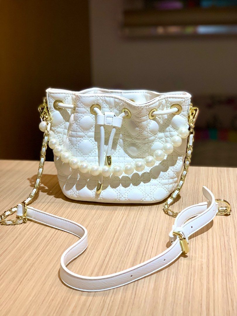 White pearl clearance bag