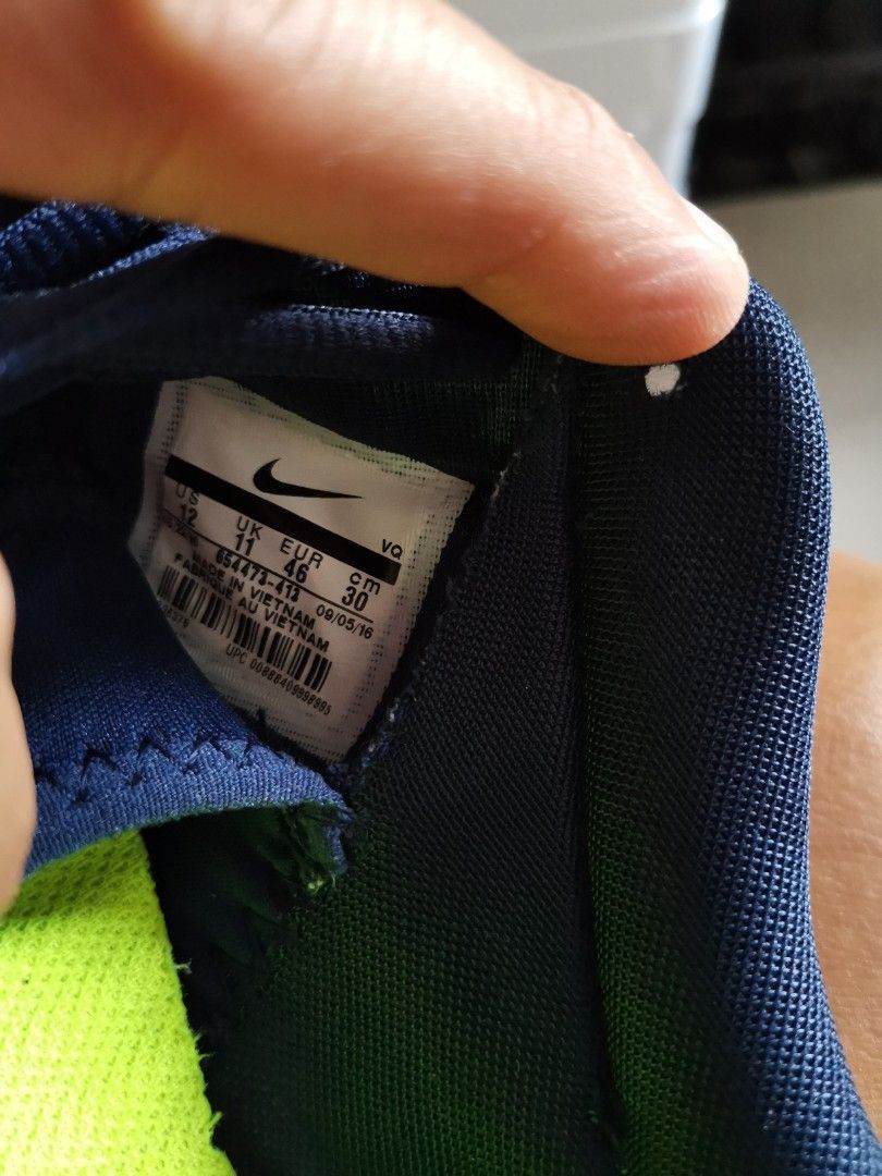 Activewear, Nike running shoe for over pronation, Men's Fashion