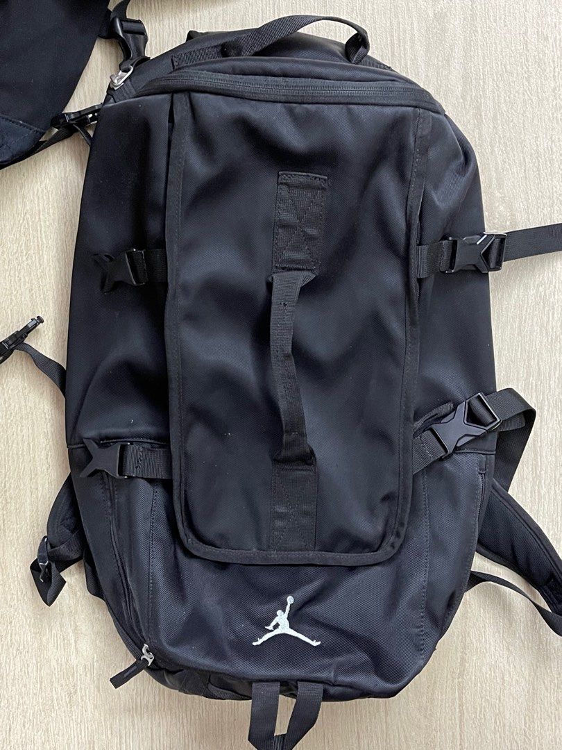 Nike air jordan sportswear store