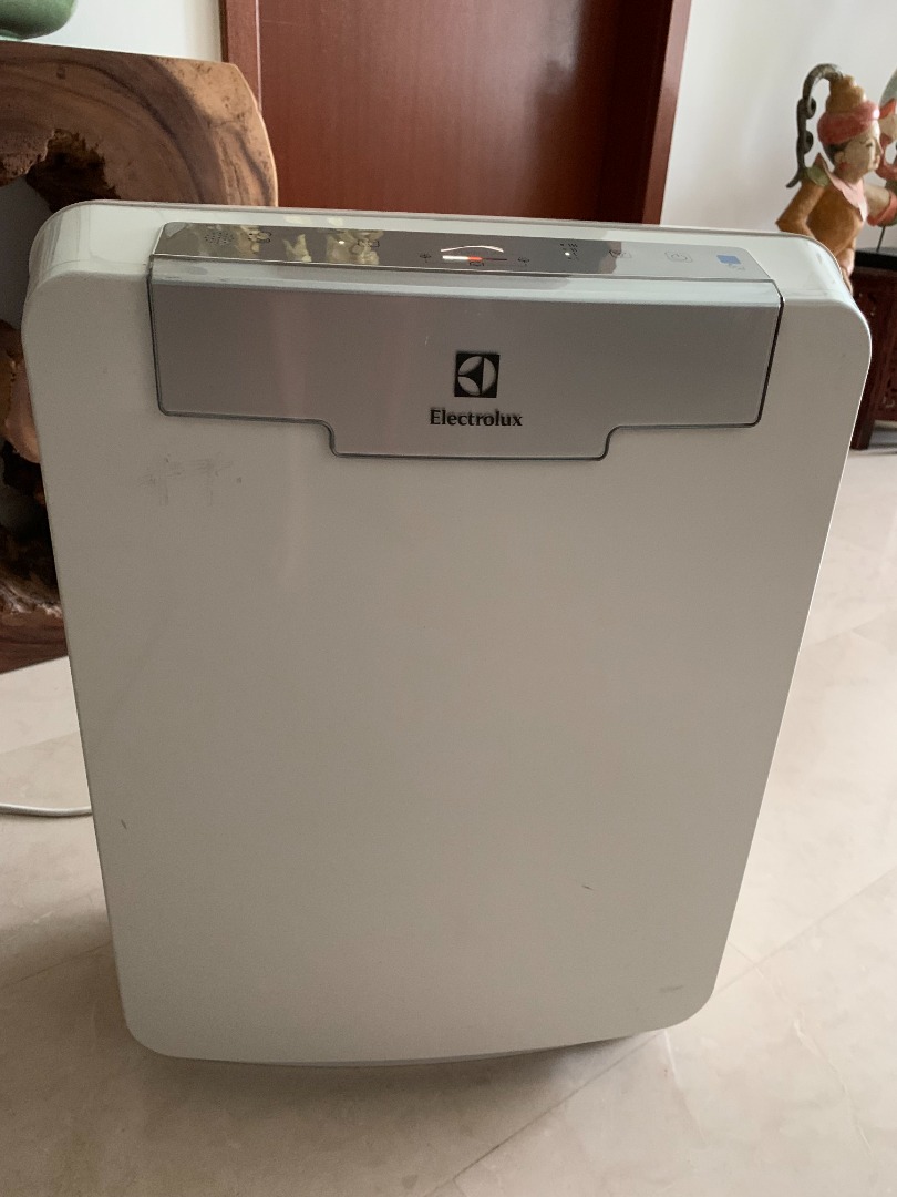 Air Purifier Electrolux EAC 315, TV & Home Appliances, Air Purifiers