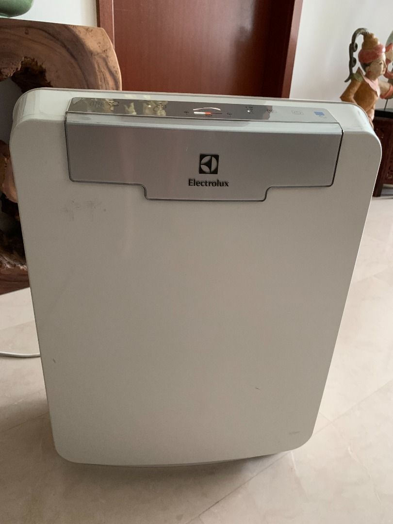 Air Purifier Electrolux EAC 315, TV & Home Appliances, Air Purifiers