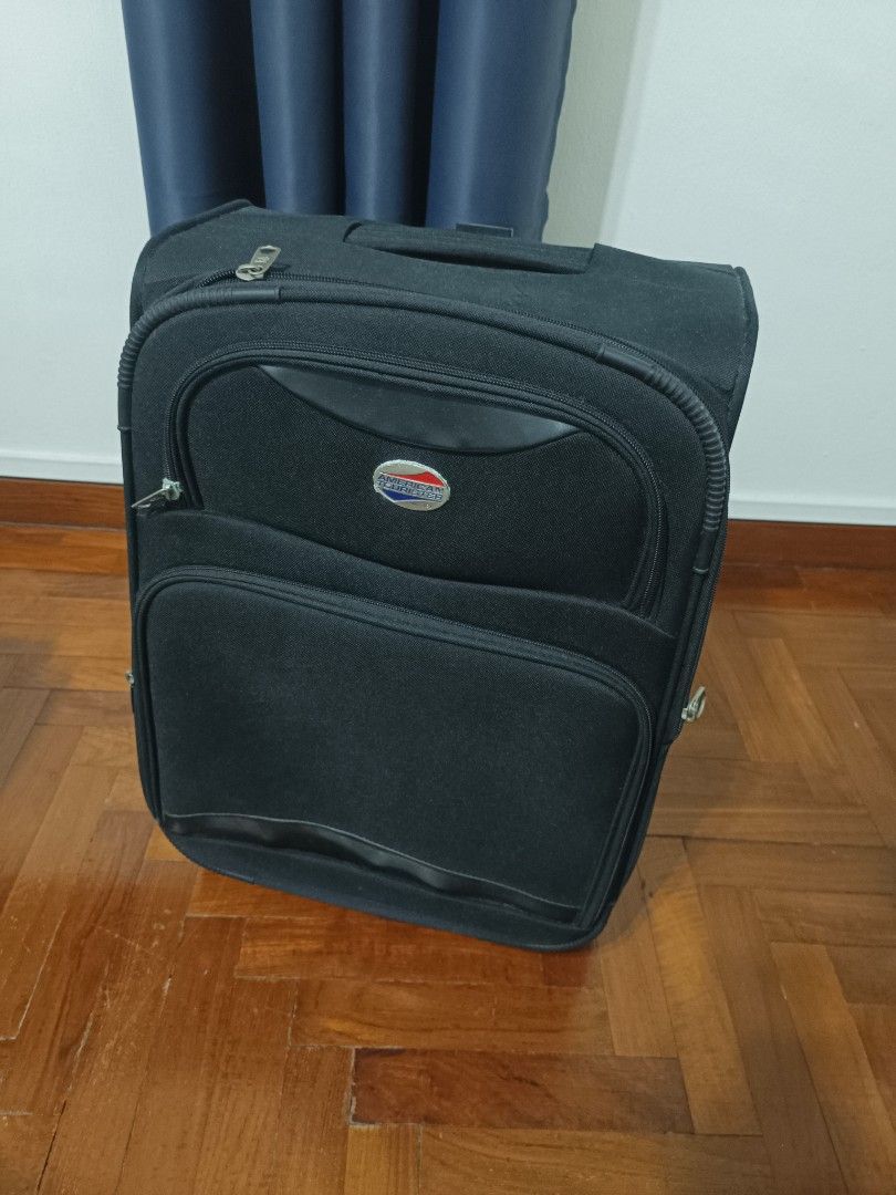 American Tourister Cabin Luggage 20" carry on, Hobbies & Toys, Travel