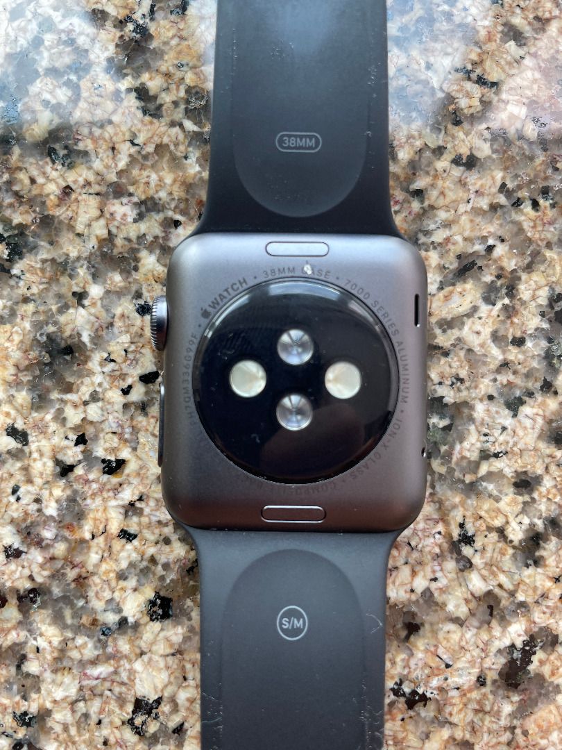 Apple Watch 38mm 1st Gen Series 0 BROKEN FOR PARTS NO