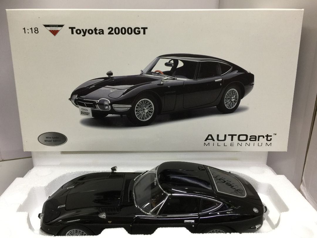 オートアート MILLENIUM 1/18 トヨタ 2000GT - ミニカー