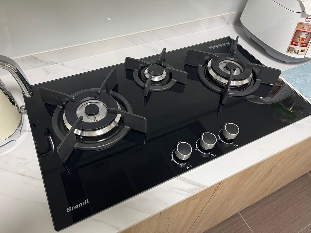 Brandt Hob (80cm) LPG, TV & Home Appliances, Kitchen Appliances, Hobs