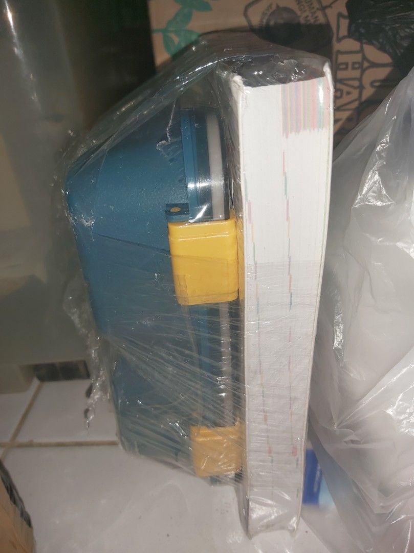 BUKU BBW (BIG BAD WOLF) JUNIOR DICTIONARY & THESAURUS, Buku & Alat