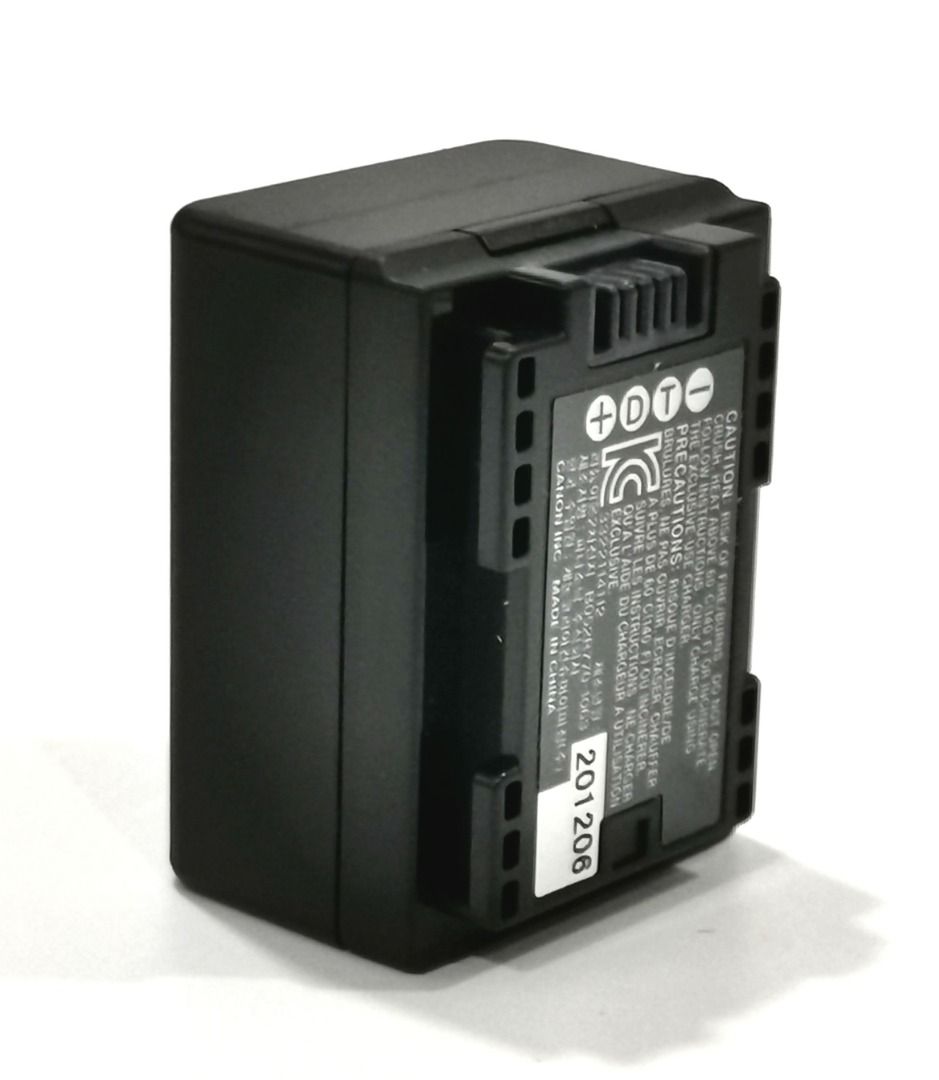 Canon BP718 Battery Pack LithiumIon rechargeable for LEGRIA HF VIXIA