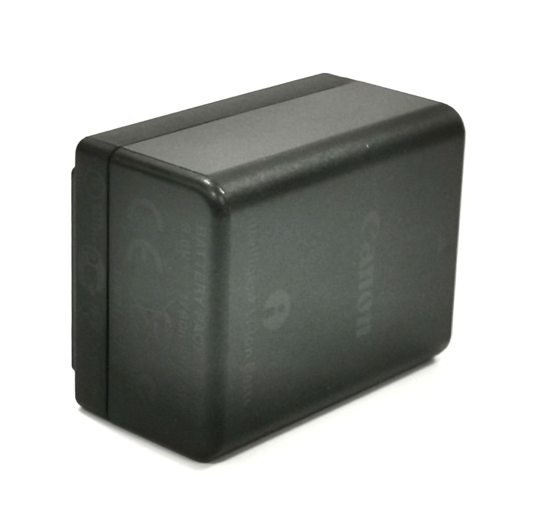 Canon BP718 Battery Pack LithiumIon rechargeable for LEGRIA HF VIXIA