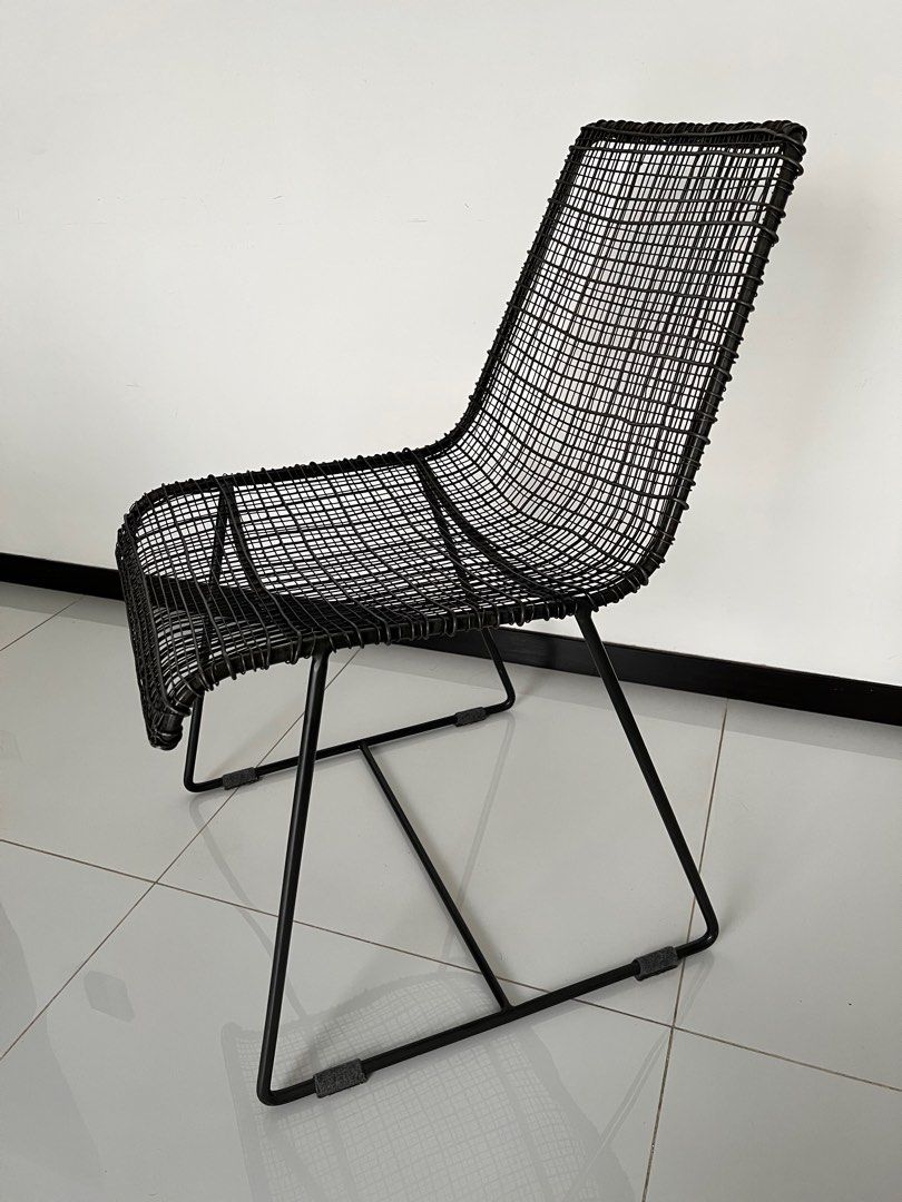 Cb2 store reed chair