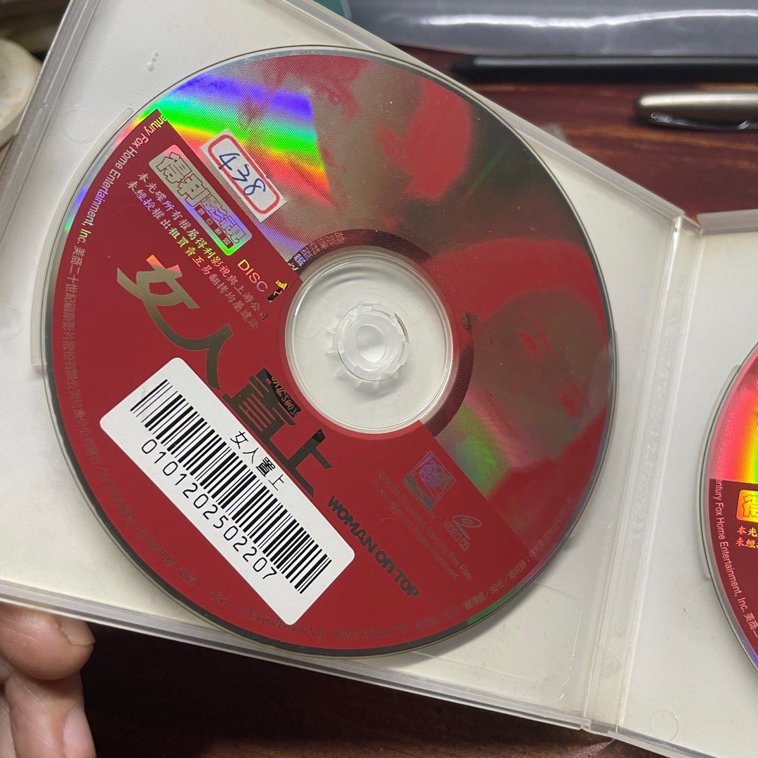 [絕版CD]合售_2001年 電影 女人置上 VCD和電影原聲帶, 哩哩扣扣, 其他在旋轉拍賣
