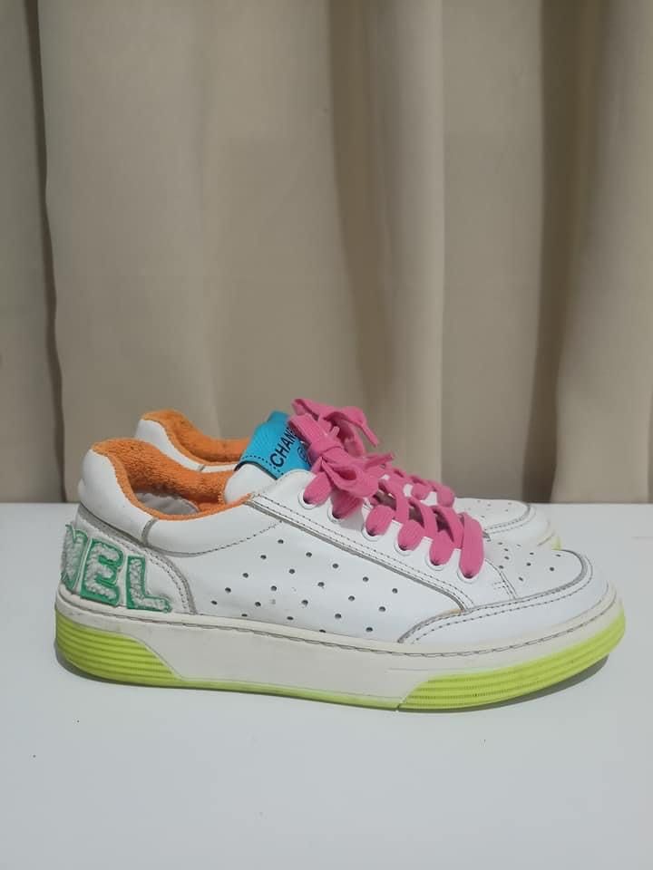 Chanel sneakers size 6 outlet