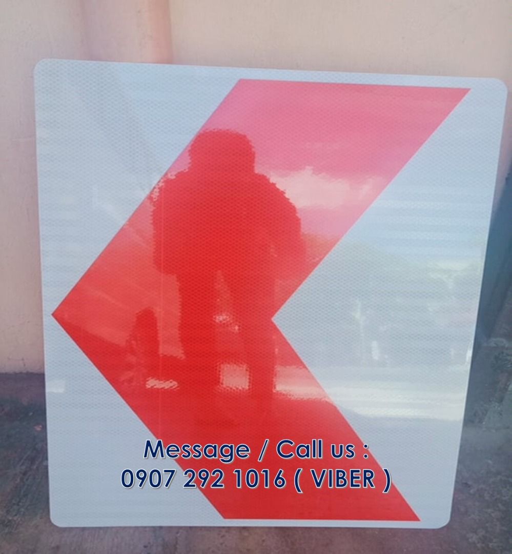 Chevron arrow signage supplier 5, Commercial & Industrial, Construction