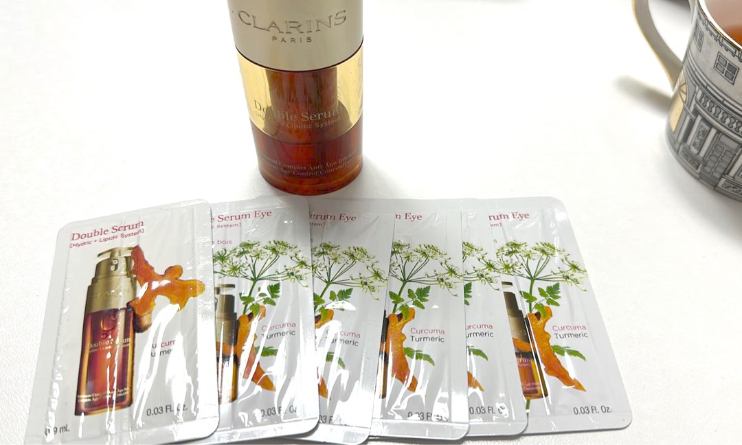 Clarins Double serum eye [Sample), 美容＆化妝品, 健康及美容 皮膚護理, 面部 面部護理 Carousell