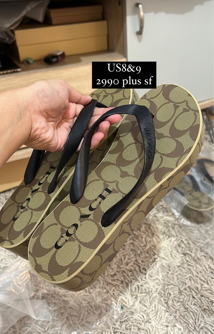 Coach wedge deals flip flops womens
